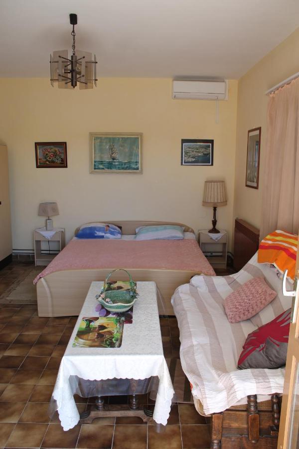 Apartment Vranjes Stobrec Exterior photo